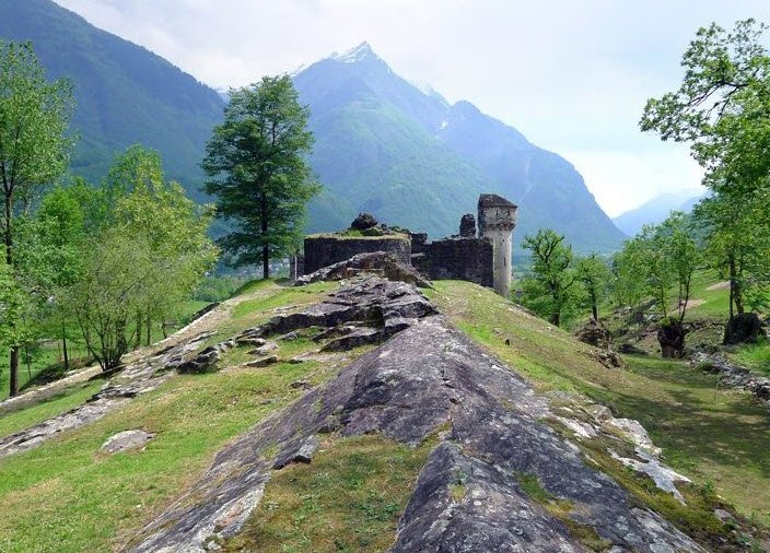 Castello di Serravalle, Serravalle, Switzerland, Switzerland